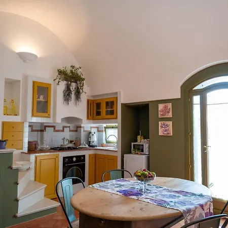 Dimora Violetta Guest house